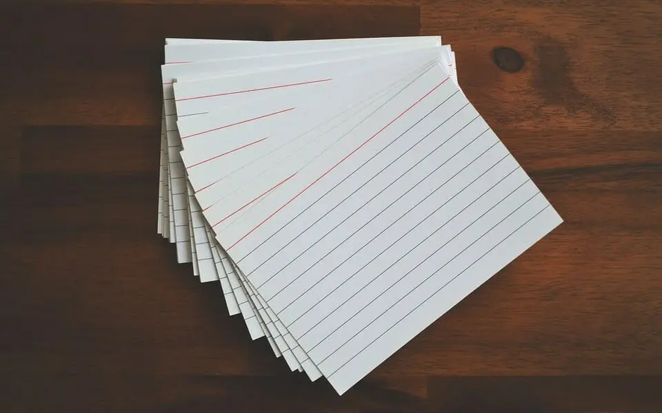 Photo of 3 by 5 index cards