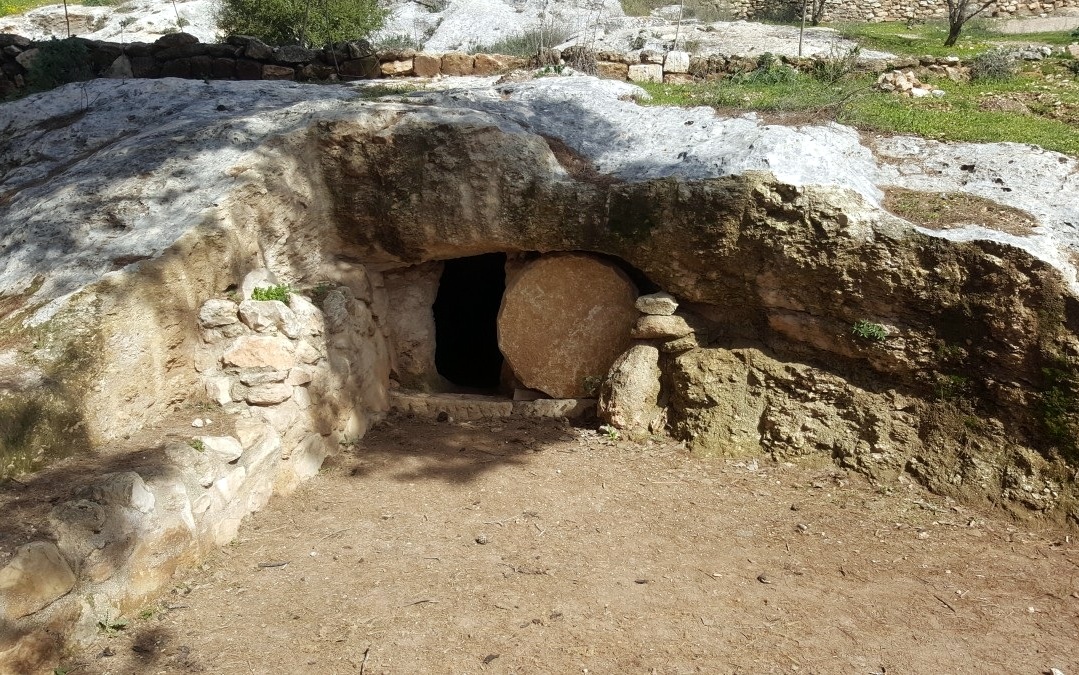 Empty tomb