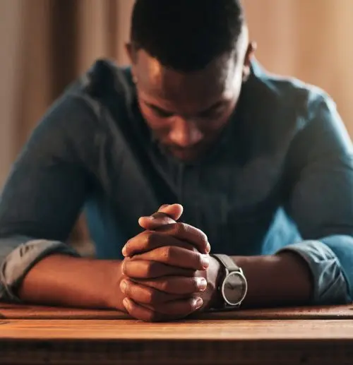 Prayers for Strength: 37 Biblical Prayers for Courage, Perseverance & Weakness
